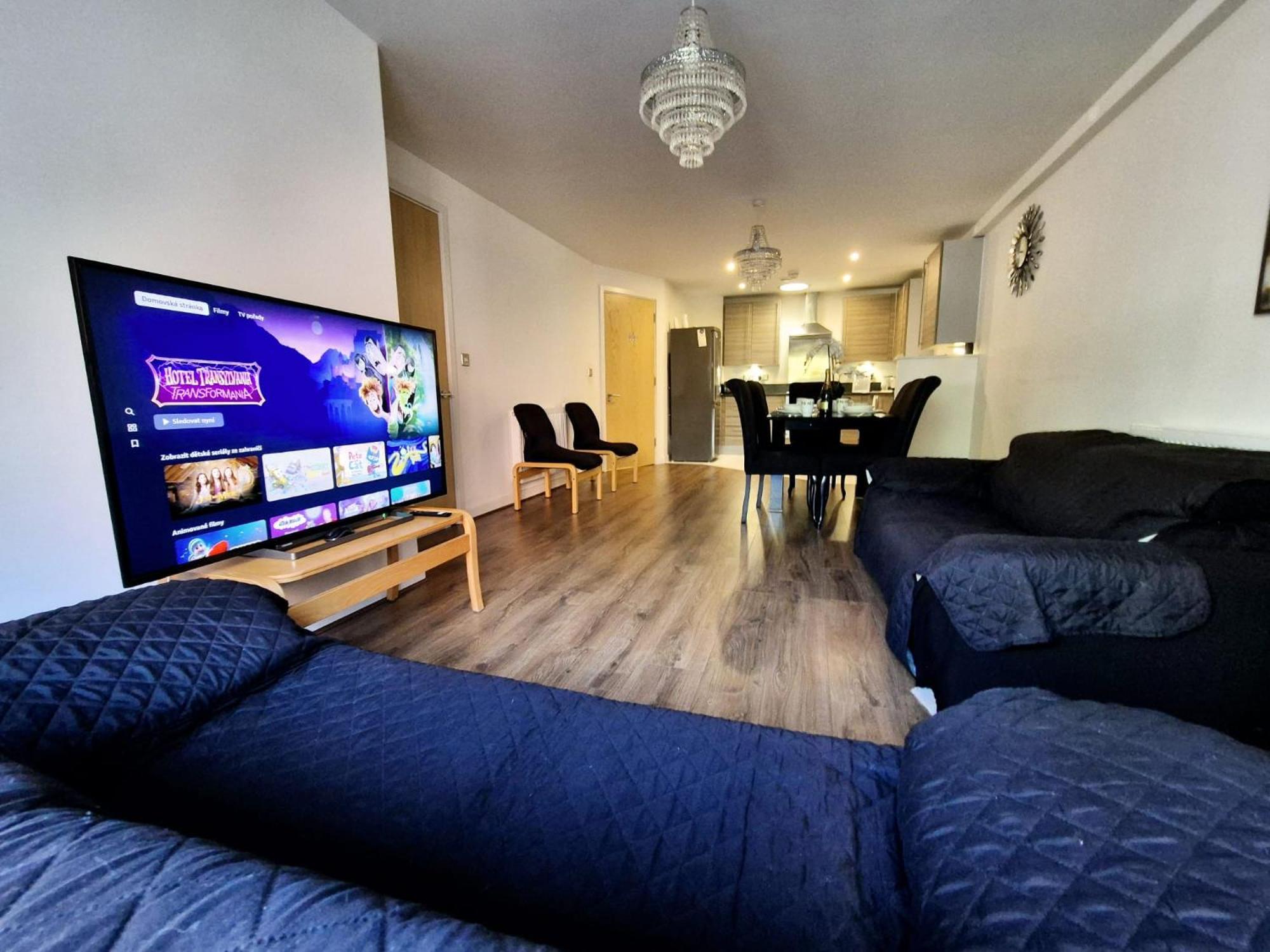 Explore London: 2 Bedroom House In Wood Green Zewnętrze zdjęcie